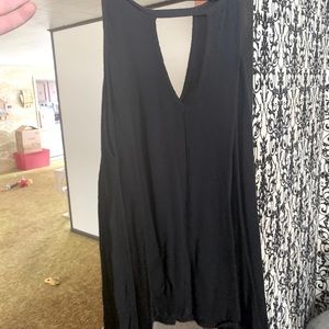 Off shoulder black shirt for going out.